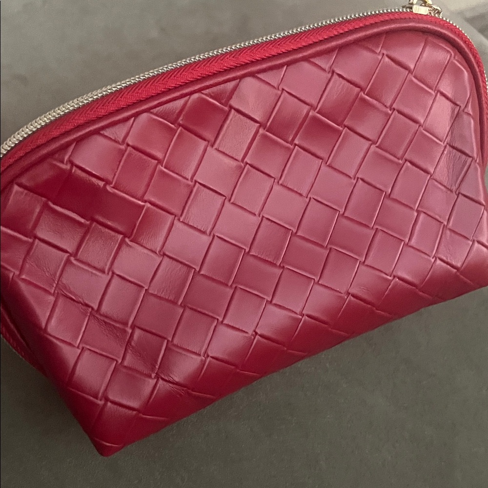Woven Cosmetic Pouch - Raspberry